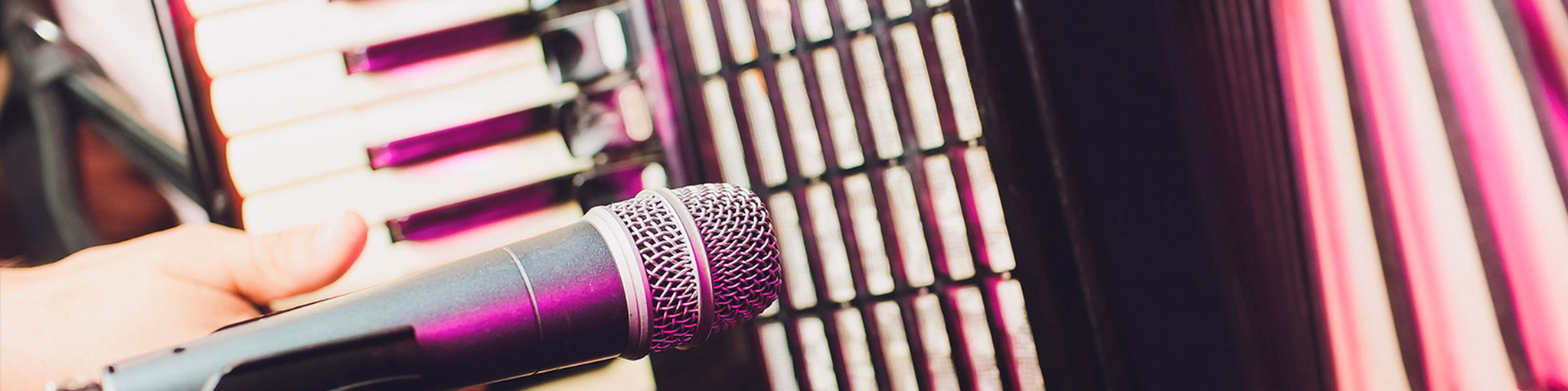 La Ranchera 98.3 FM - XHEML