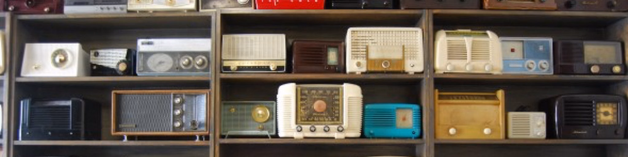 AM1580 Rumsey Retro Radio