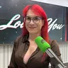 Elsa Ruiz: reírse del odio… cuando el humor es supervivencia