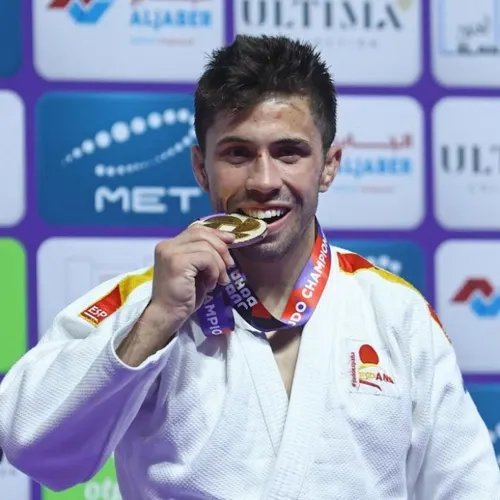 Diario Olimpico A Review of Olympic and NonOlympic Sports Events