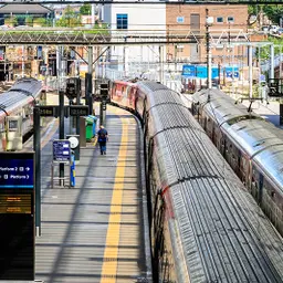 Treni che passano