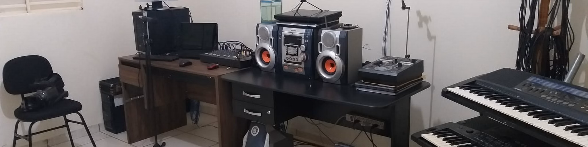 RÁDIO RENASCER WEB TANGARA DA SERRA MT.