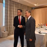Chinese FM calls on UK to provide fair business environment