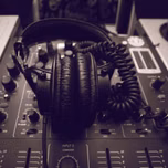 7945 RADIO