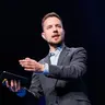 03.08.26 Tööstusuudised eetris. Produktiivsusekspert õpetab aega ja tähelepanu kaitsma. “Töö ei lõppe kunagi”