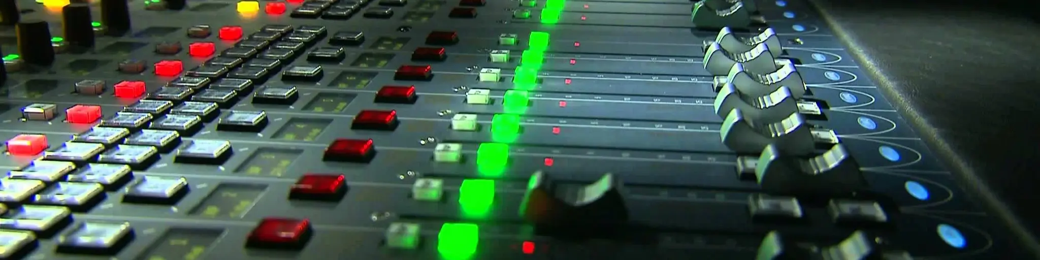 LA MANODEDIOSRADIO