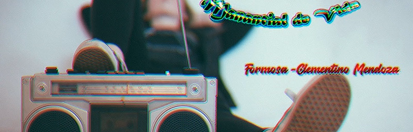 102.5MANANTIAL FM