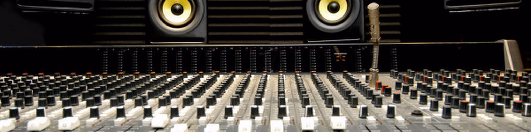KMK RADIO CR