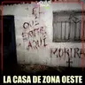 ENCONTRARON PAREDES ESCRITAS CON SANGRE EN UNA CASA DE GBA