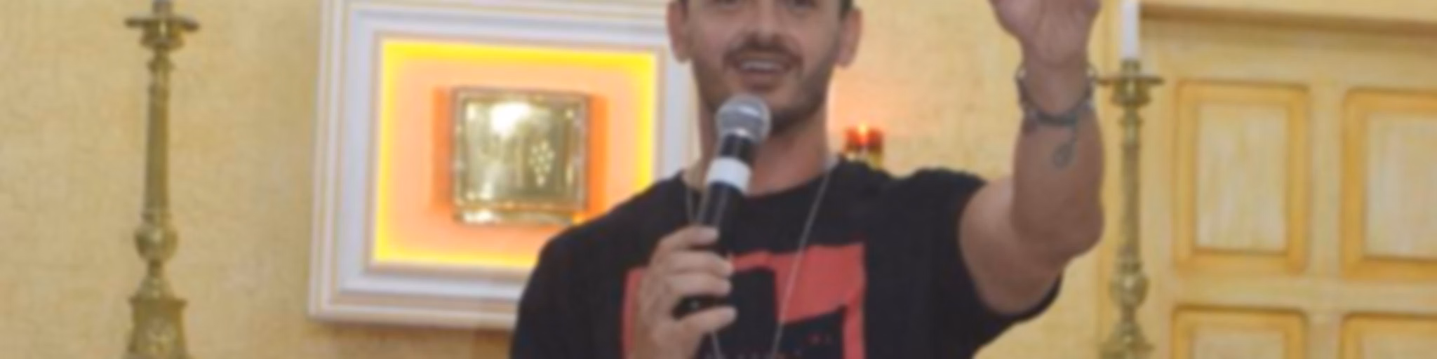 Jonny Cast - Evangelho em casa!