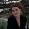 Camille Casburn Trahane, amhránaí.