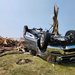 Tornado recovery, Permanent Daylight Saving Time, Volunteer firefighters in Door County