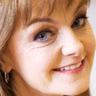 Frances Nic Géadaigh ó Sheomra na Nuachta