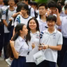 Điểm tin 21h: Dự kiến cấm hội phụ huynh thu tiền hộ nhà trường | Bí thư An Giang Nguyễn Tiến Hải giữ Quyền Bộ trưởng Nội vụ