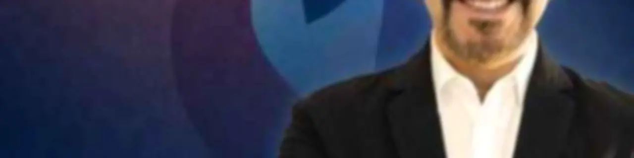 En la voz de Mario Guerra