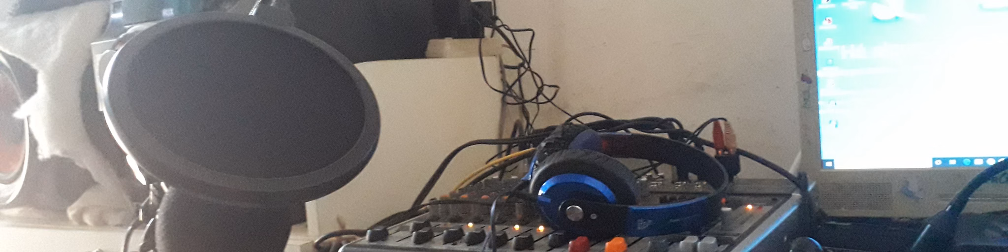 WEB RÁDIO  FILHO DO HOMEM DEUS MANDOU