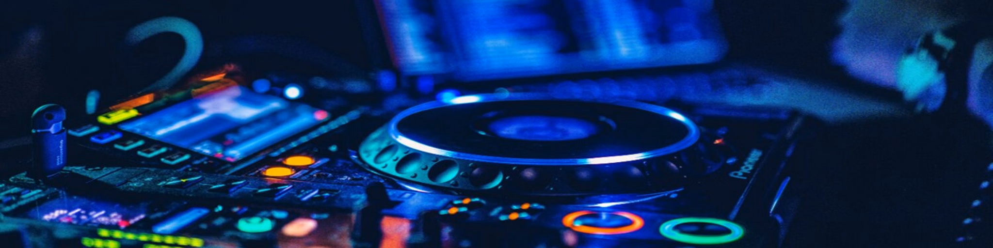 DARKLIVE RADIO
