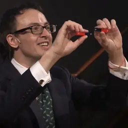 David Tong and 100 years of quantum mechanics