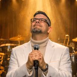 Radio Roby Cruz