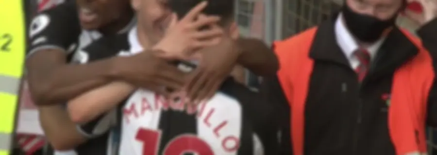 FOOTBALLLoversweb