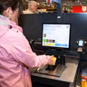 SB-Kassen - Warum uns die KI im Supermarkt beobachtet