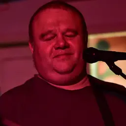 120 MINÚT S HUDBOU NÁŠHO HOSŤA: DODO TARKAY