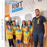 Ent. Agustín Martínez, Jacobo Gregores e xogadores - Campamento de Balonmán