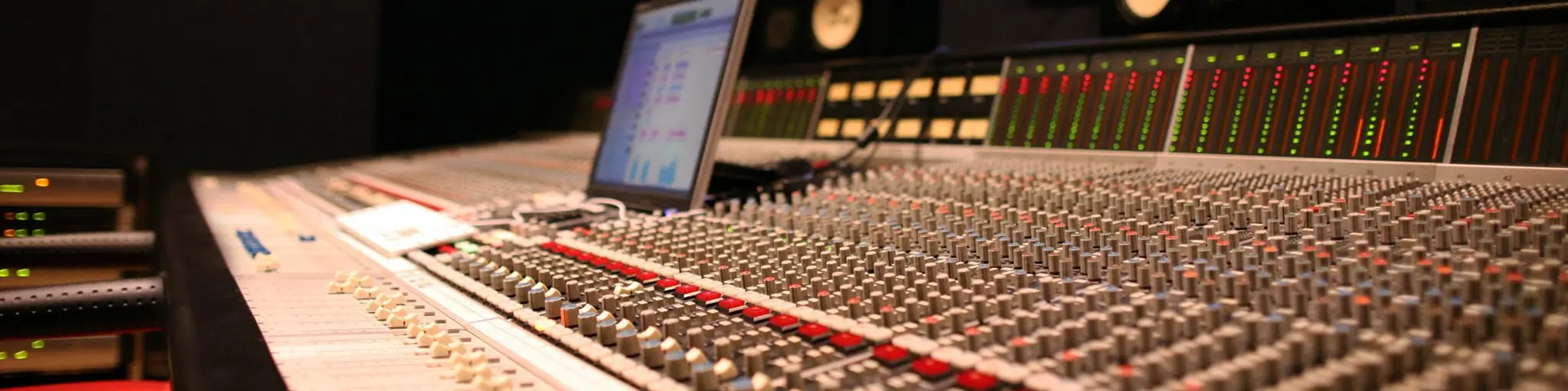 CANADA LATIN RADIO