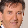 Daniel O'Donnell, amhránaí aitheanta as Dún na nGall.