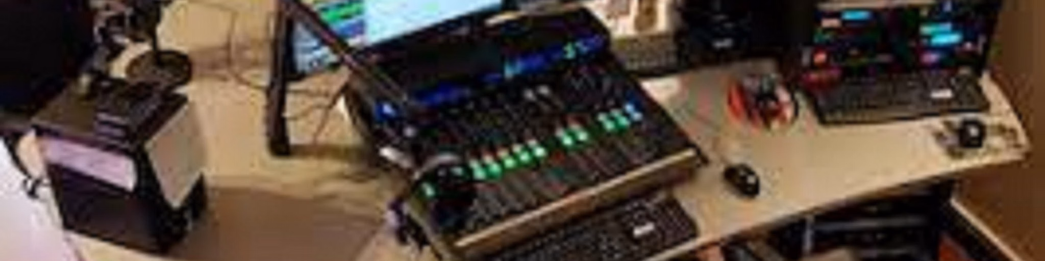 RADIO ZONA CANDENTE