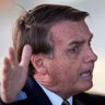 Bolsonaro incentiva a Covid-19 e a violência contra a mulher