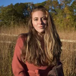 Season 2: Ep18 Meet the newest addition to the InkandescentPR team — master teacher Erika Andrea, our new social media manager