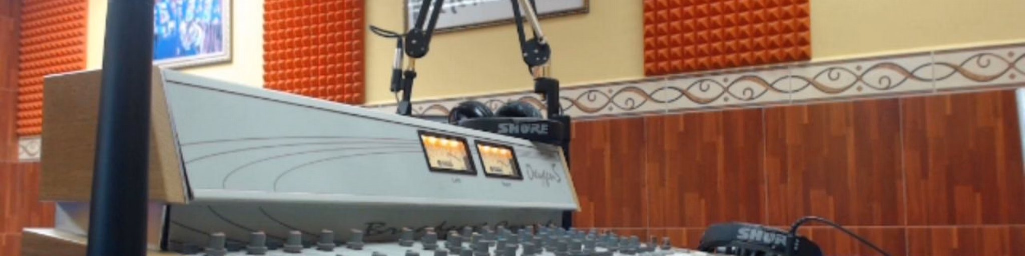 Radio Parrandera