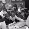 Engang skulle skærme gøre skolen bedre
En ny teknologisk virkelighed
Skolebørnene skulle rustes til en digital fremtid
Fra fagligt løft til syndebuk