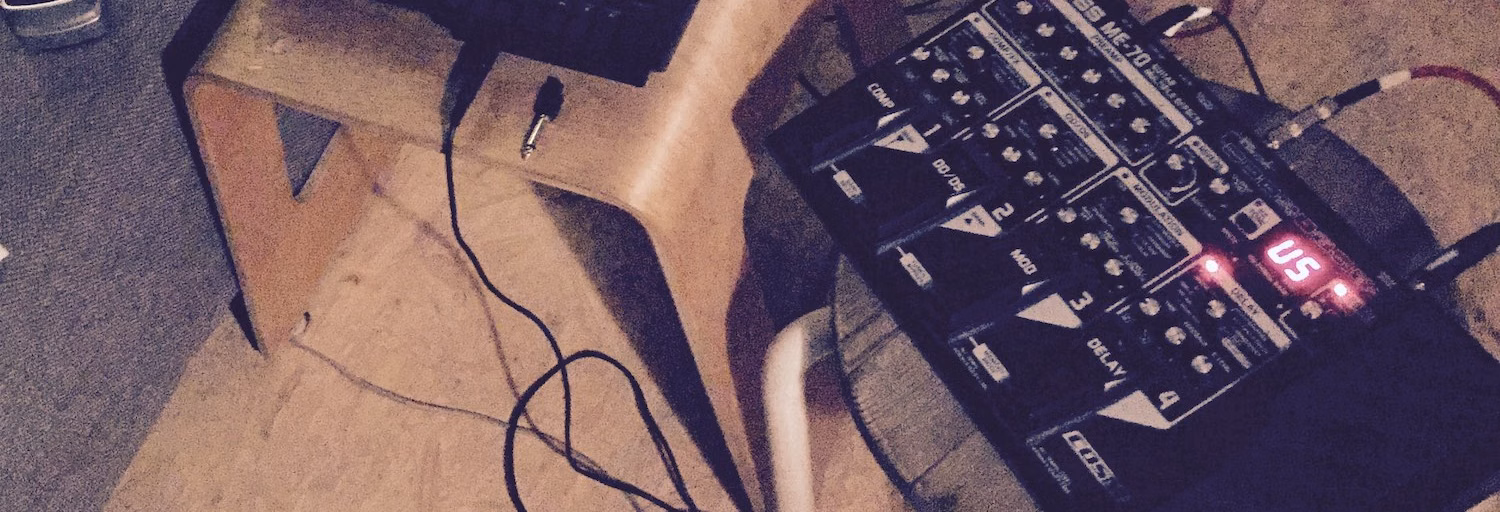 AMBIENT DRONE RADIO MAGNETIC STATE