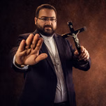 EXORCISTA INTERNACIONAL | PATRIARCA ANDRES TIRADO | CONGREGACION SACERDOTAL INTERNACIONAL