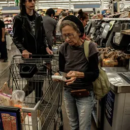 Arizona’s Food Stamp Crisis Is Coming for the Rest of the U.S.
