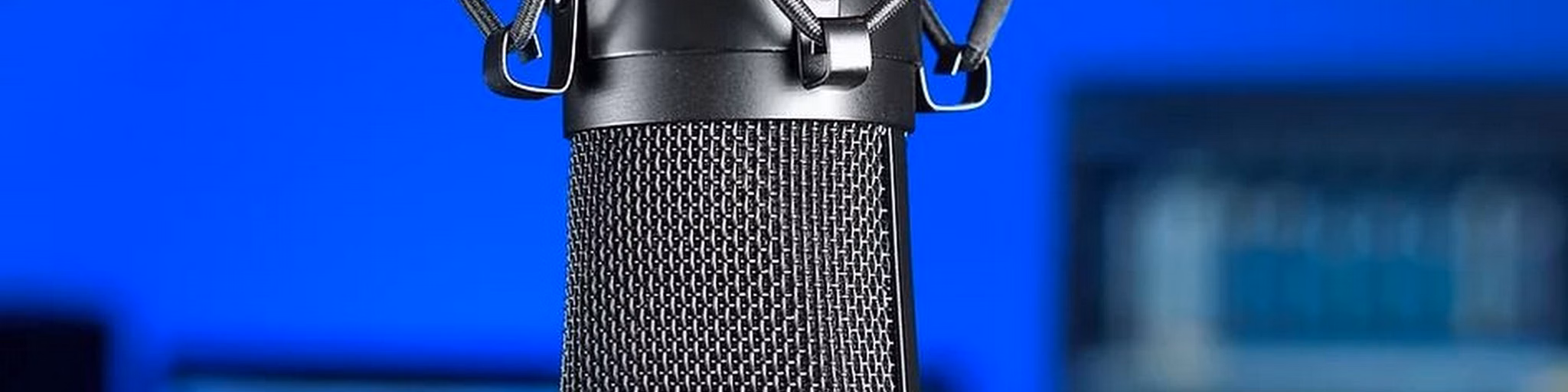 DWOM-FM 105 5