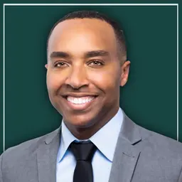 29. Filler Fatigue, TikTok Peptides & Tween Skincare: A Dermatologist’s Warning | Dr. Corey Hartman
