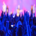 PRAISE & WORSHIP LIVE BAND