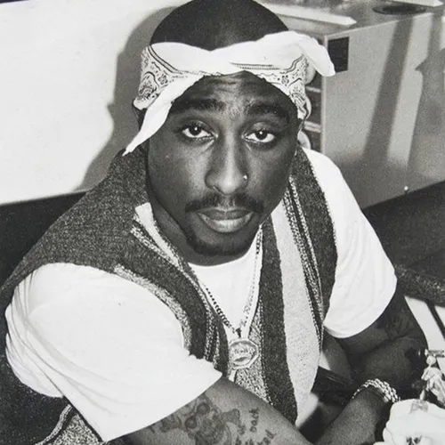 Listen to Tupac Shakur Biography - The Tragic Real Life Story | Zeno.FM