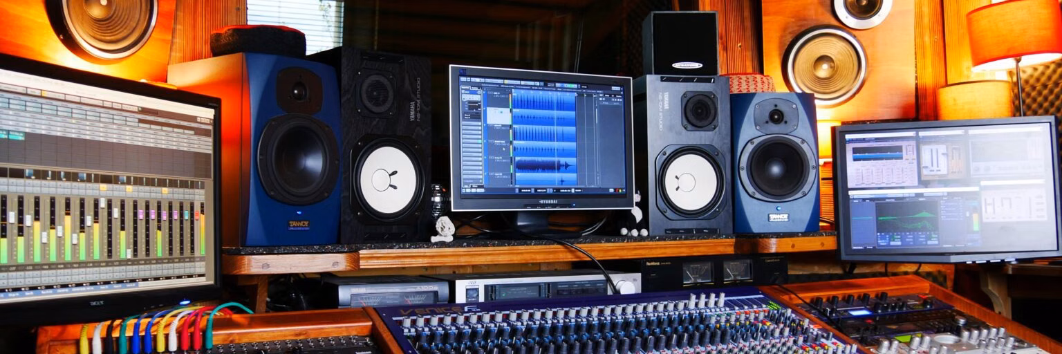 AMOR COLOMBIA STEREO