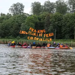 GKW60 Erdgas aus gestohlenem Land in Somi Se'k / Texas