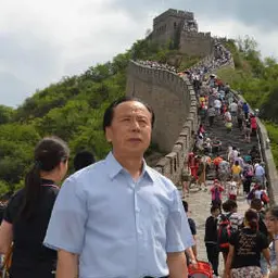 写给春天的诗行 作者:碑林路人 朗诵:李斗星
