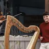 Seamus Ó Flatharta, ceoltóir & amhránaí.